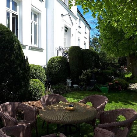 Altes Bauernhaus Im Gruenen Steffenshagen Exteriör bild